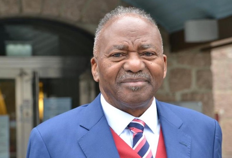 Prof Peter Katjavivi okuli ko Cuba uule woshiwike shimwe