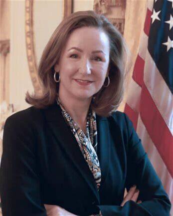 Zimbabwe okwa zimo moonkundathana na America kompangela ompe tayi lalakanene oku pingenapo opolohalama yomakwatho ndjoka ya kuthwapo komupresident Donald Trump