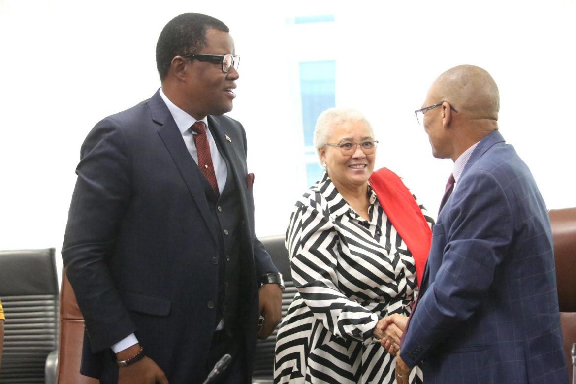 Omupresident Netumbo Nandi Ndaitwah ohela okwali a talelwapo kosheendo okuza mongundu yo Popular Democratic Movement