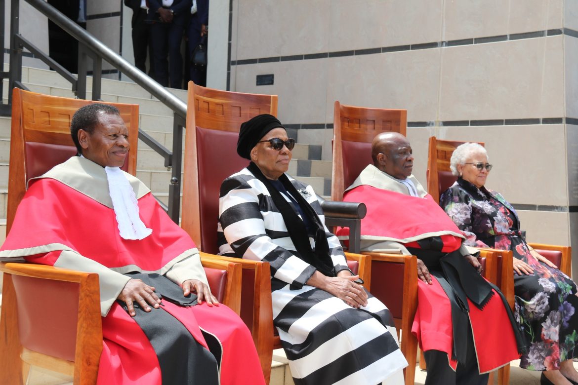 President Netumbo Nandi-Ndaitwah okwa pula eemangu doshilongo diwanifepo oilonga yado tashinginwa pehena elidopemo lo politika