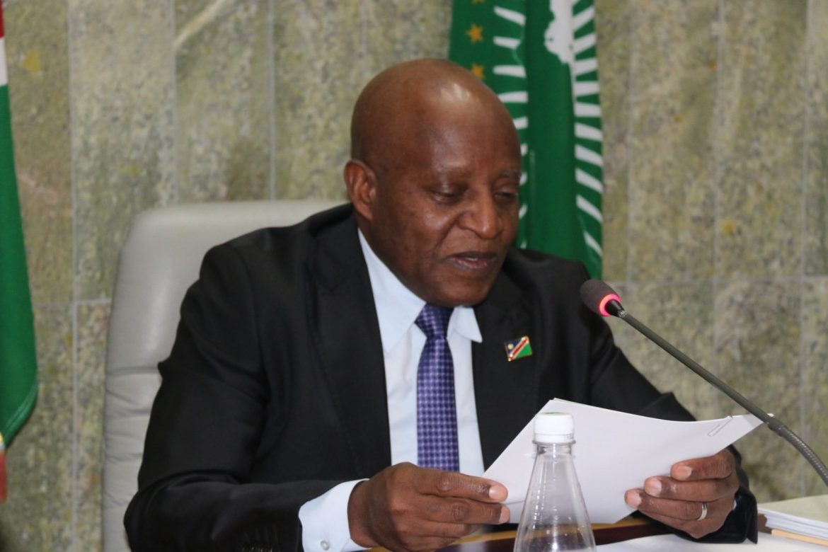 Ohela Prime minister Eliyah Ngurare okwa langeke o Public Service Employees Medical Aid Scheme (PSEMAS) Governance Committee