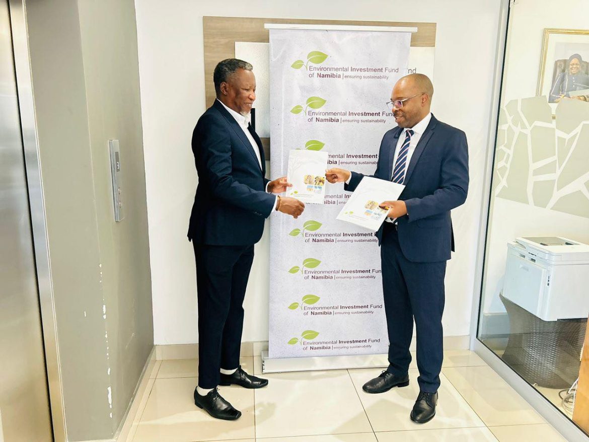 O Enviromental Fund of Namibia opamwe nelelo lyoshitopolwa Oshikoto oyiimanga kumwe oku kondjitha ompumbwe yomeya moshitopolwa